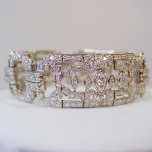 Art-Deco-Diamond-and-Platinum-Bracelet