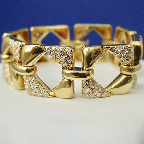 18 Karat Yellow Gold Geometric Link Diamond Bracelet