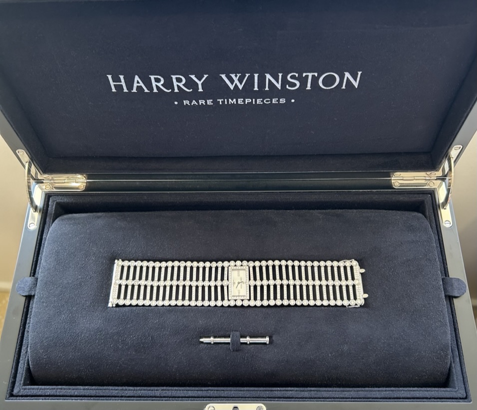 A Harry Winston Platinum and Diamond Watch - Image 2