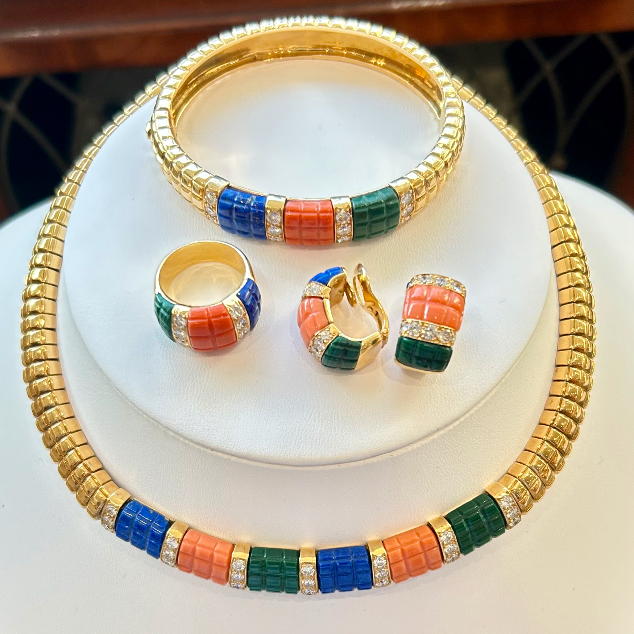 Vintage Van Cleef & Arpels Suite